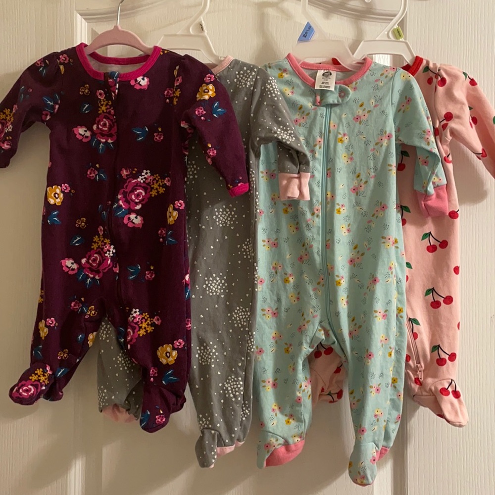 4 piece onesies set 0-3 months